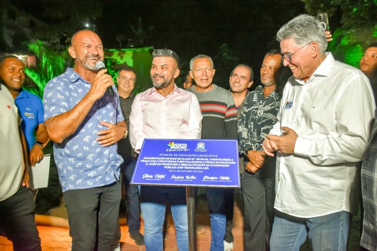 PAVIMENTAÇÃO E MELHORIAS, EM ARRAIAL D’AJUDA 33