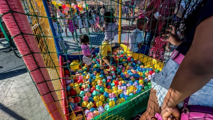 Distribuição de brinquedos contempla 12 mil crianças durante ações do mês de outubro 15