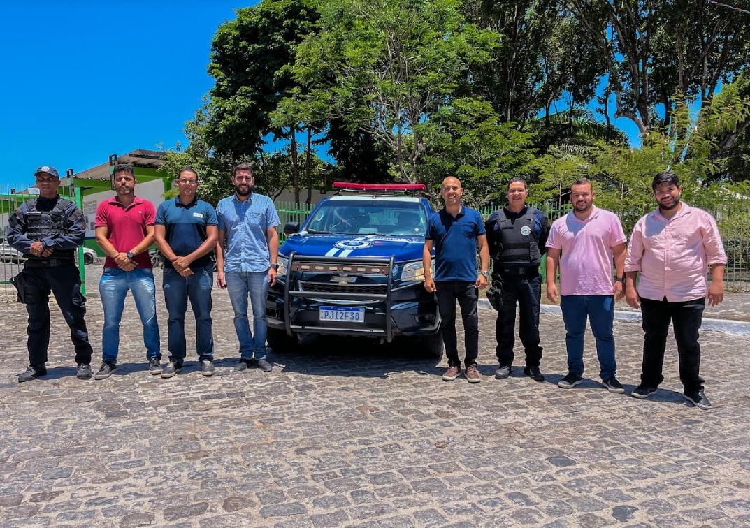 Guarda Civil Municipal recebe nova viatura para reforçar operações em Eunápolis 5