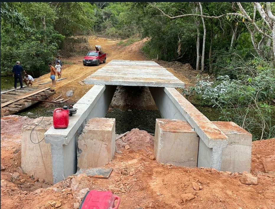 Construção da ponte do KM 12 avança a passos largos na zona rural de Eunápolis 23
