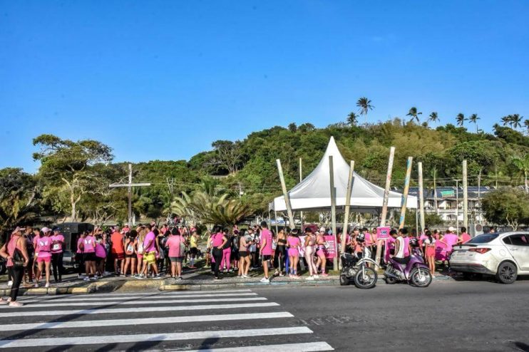 Mais de 500 mulheres participam da 4ª edição do Outubro Rosa da Liga das Corredoras 31