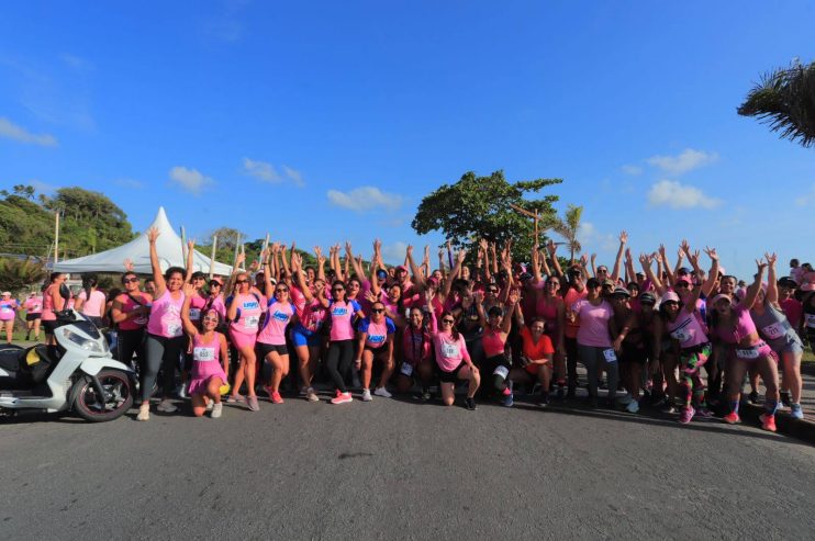 Mais de 500 mulheres participam da 4ª edição do Outubro Rosa da Liga das Corredoras 22
