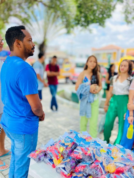 Prefeitura de Itagimirim disponibiliza transporte gratuito para os estudantes do município no 1º dia de provas do ENEM 2023 18