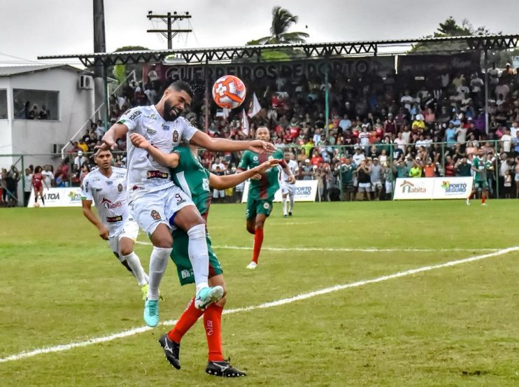 GOLEADA: torcida lota o Agnaldão e Porto Seguro brilha no primeiro jogo das semifinais 14