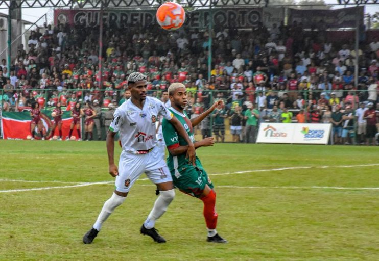 GOLEADA: torcida lota o Agnaldão e Porto Seguro brilha no primeiro jogo das semifinais 20