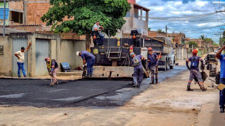 Asfalto chega ao distrito da Agrovila 13