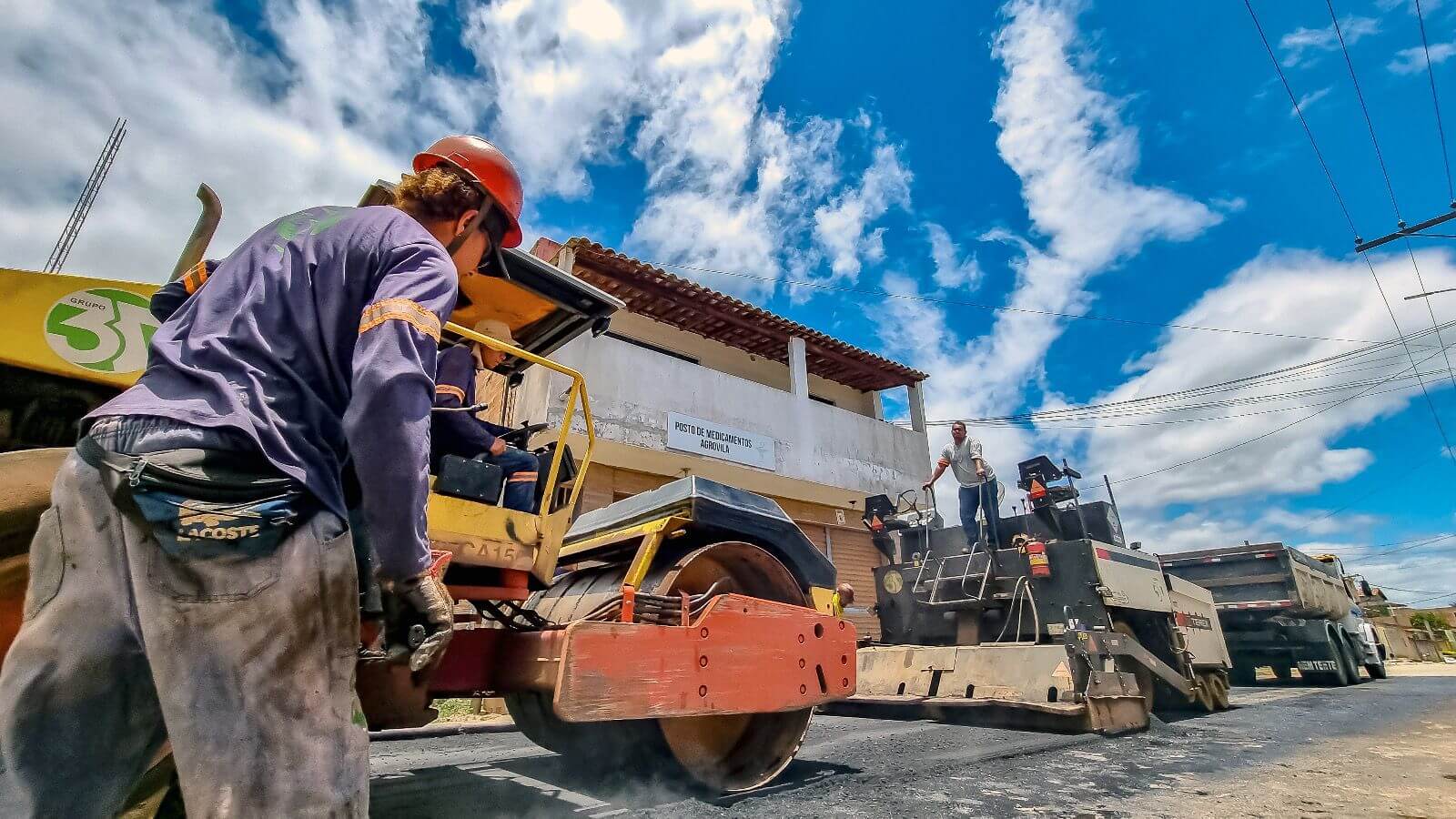 Asfalto chega ao distrito da Agrovila 45