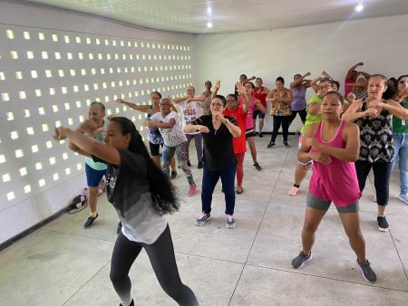 Prefeitura de Eunápolis reinaugura Academia da Saúde no bairro Gusmão 4