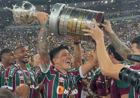 Fluminense derrota Boca Juniors e fatura primeira taça Libertadores 8