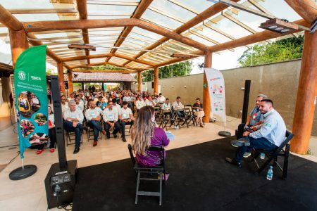 Veracel promove o seu segundo encontro de fornecedores do território 12