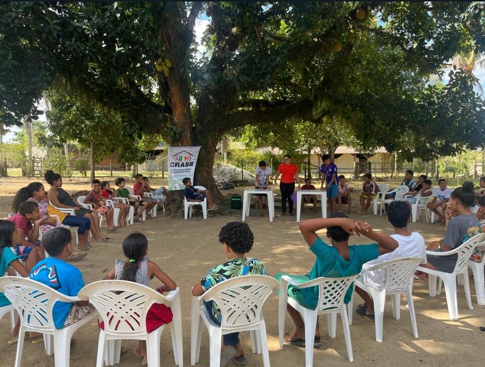 Prefeitura de Eunápolis promove confraternização natalina para idosos Cras 1, Cras II , Cras III. 52