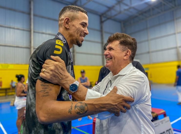 Secretário Paulo Dapé cumpre agenda em eventos esportivos e culturais em Eunápolis 43