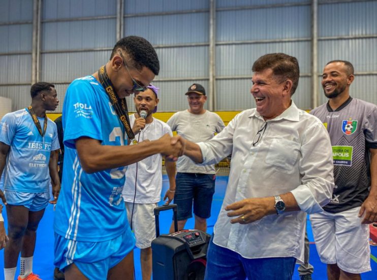 Secretário Paulo Dapé cumpre agenda em eventos esportivos e culturais em Eunápolis 41