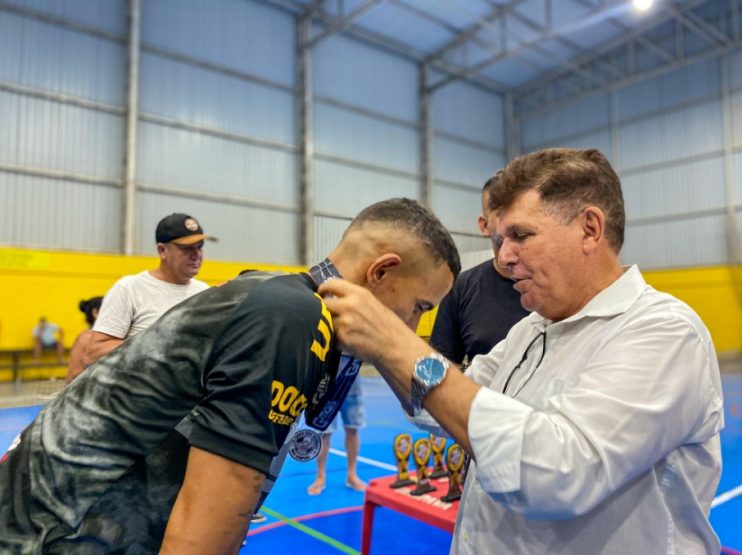 Secretário Paulo Dapé cumpre agenda em eventos esportivos e culturais em Eunápolis 39