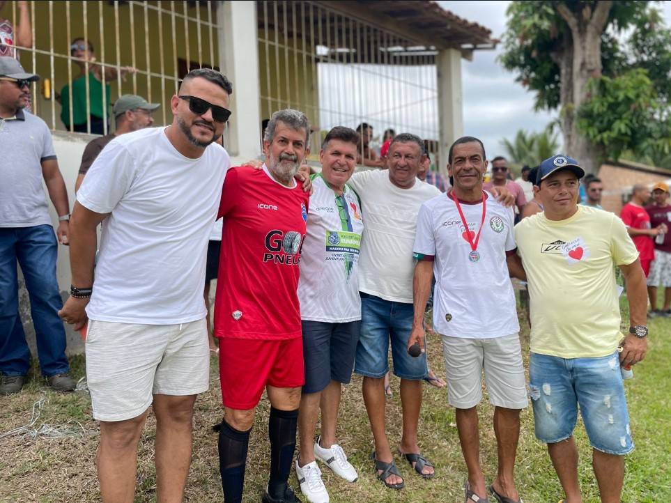 Secretário Paulo Dapé cumpre agenda em eventos esportivos e culturais em Eunápolis 10