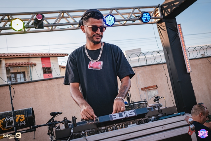 PagoGin e Pool Party da Pluga marca o esquenta de verão em Porto Seguro 156