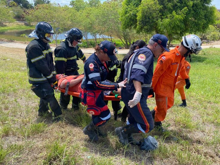 Treinamento de forças de segurança é concluído com simulado realístico de grande escala em Eunápolis 15