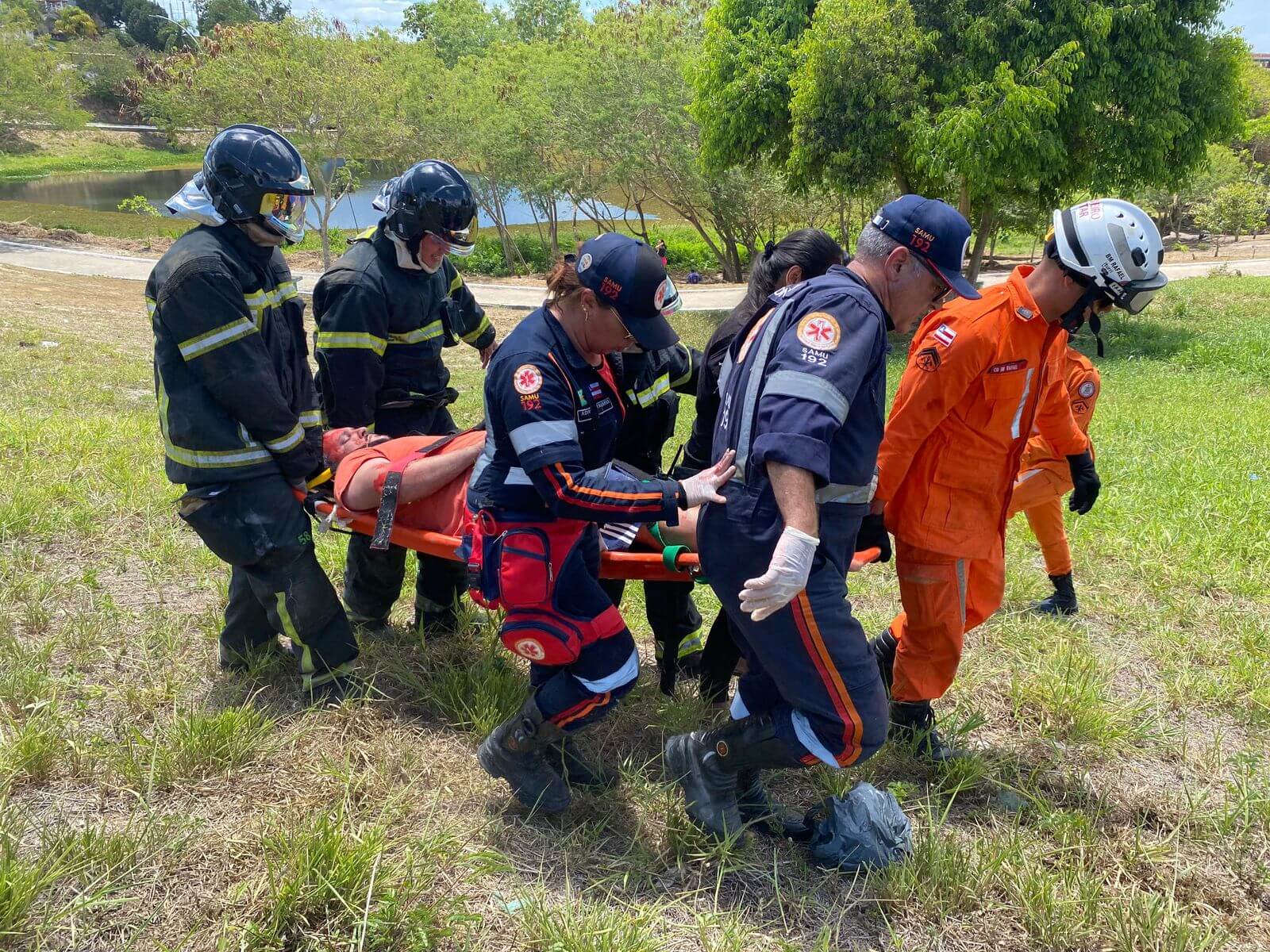 Treinamento de forças de segurança é concluído com simulado realístico de grande escala em Eunápolis 9