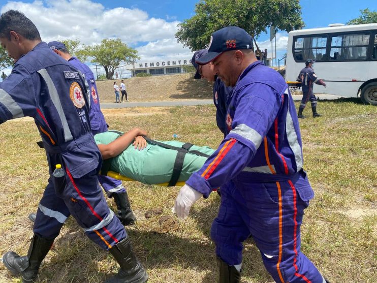 Treinamento de forças de segurança é concluído com simulado realístico de grande escala em Eunápolis 18