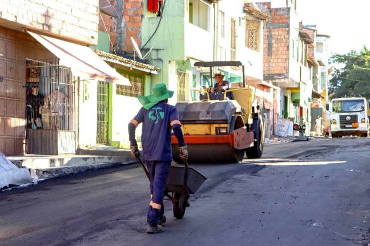 Importante via de ligação entre Baianão e Paraguai, Rua da Paz recebe pavimentação asfáltica de qualidade 14