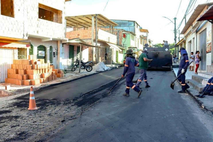 Importante via de ligação entre Baianão e Paraguai, Rua da Paz recebe pavimentação asfáltica de qualidade 13