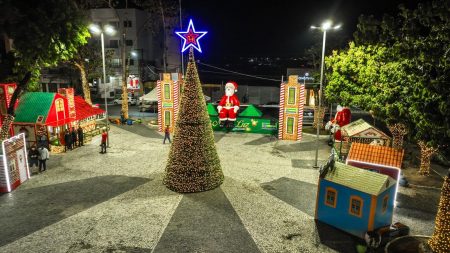 Natal Luz recebe programação cultural na Praça da Bandeira 7