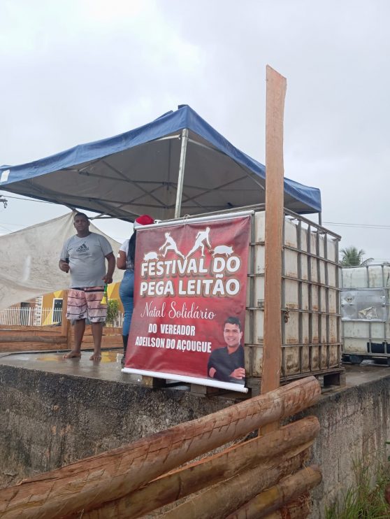 Vereador Adeilson do Açougue realiza pelo segundo ano consecutivo a Pega do Leitão + Natal Solidário 49