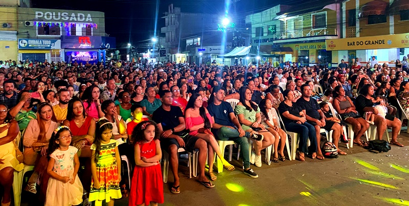 Natal das Luzes de Itagimirim é um grande espetáculo natalino 1