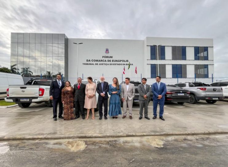 Captura de tela 2024-01-28 185355 Entrega do novo Fórum de Eunápolis tem a presença marcante da prefeita Cordélia 12