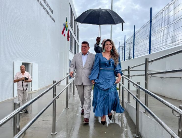 Captura de tela 2024-01-28 185421 Entrega do novo Fórum de Eunápolis tem a presença marcante da prefeita Cordélia 14