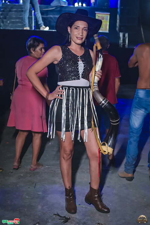 VAQUEJADA EDGARD NETO 2024 – FOTO QUEAGITO – 3DIA Z50 (479) Sucesso absoluto 100 Parea e Jander Martins na 19ª Vaquejada do Parque Edgard Neto 641