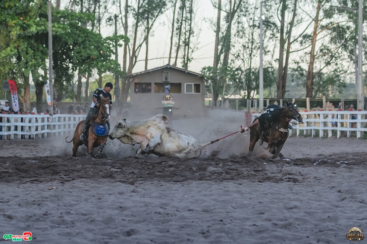 VAQUEJADA EDGARD NETO 2024 – FOTO QUEAGITO – 3DIA Z50 (78) Sucesso absoluto 100 Parea e Jander Martins na 19ª Vaquejada do Parque Edgard Neto 112