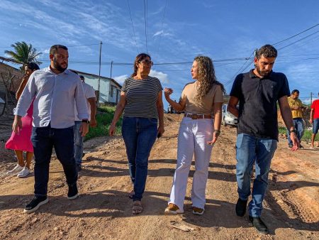 Eunápolis: prefeita Cordélia Torres supervisiona obra no bairro Dinah Borges 4