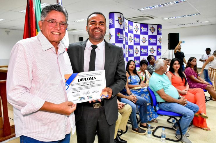 WhatsApp Image 2024-01-11 at 10.39.12 Prefeito Jânio Natal participa da posse dos novos conselheiros tutelares de Porto Seguro 12