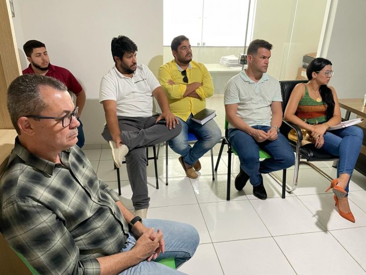 Com agenda movimentada, Paulo Dapé mantém ritmo intenso de ações em Eunápolis 30