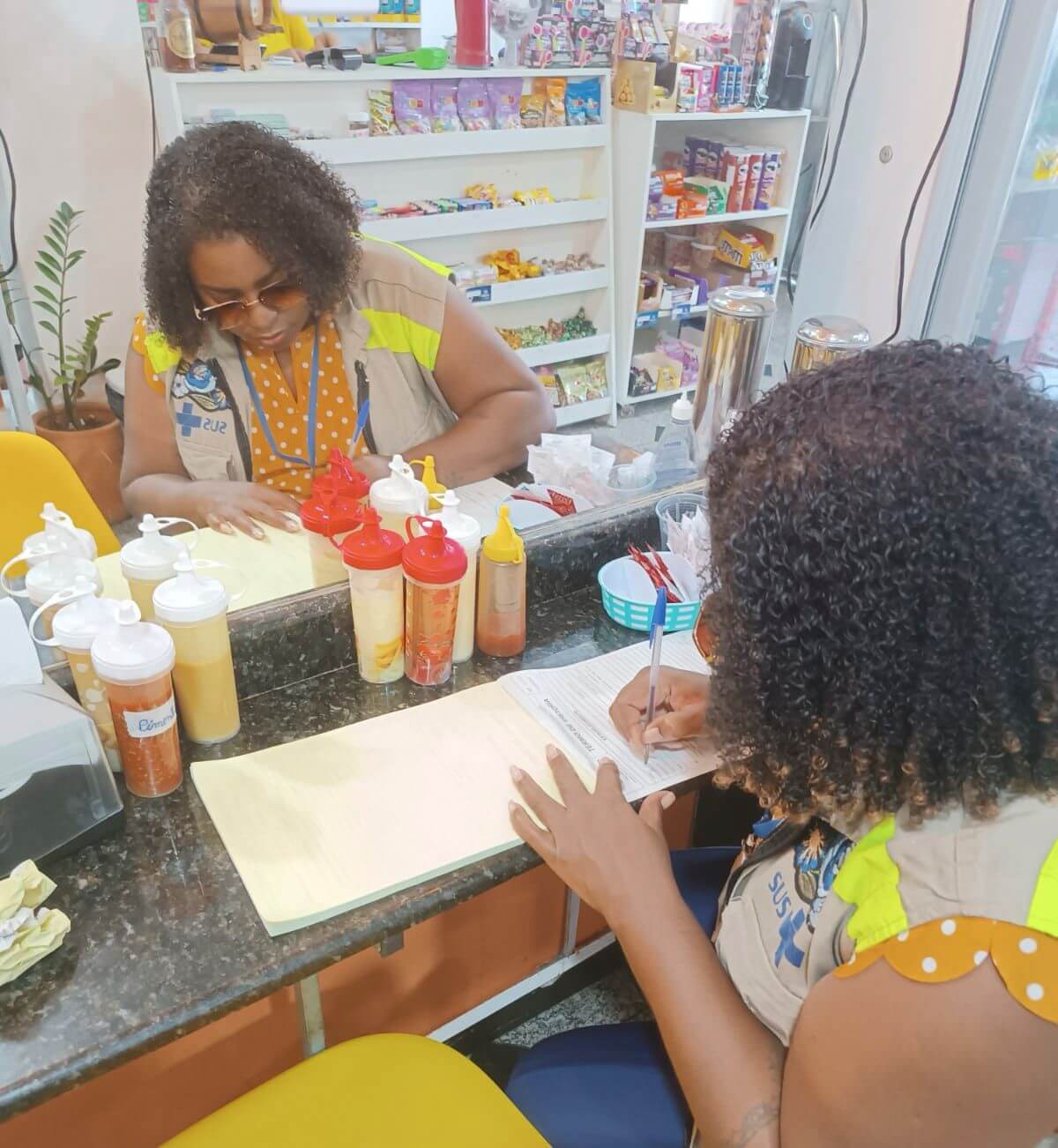 Vigilância Sanitária fiscaliza e orienta a venda de alimentos no verão 5