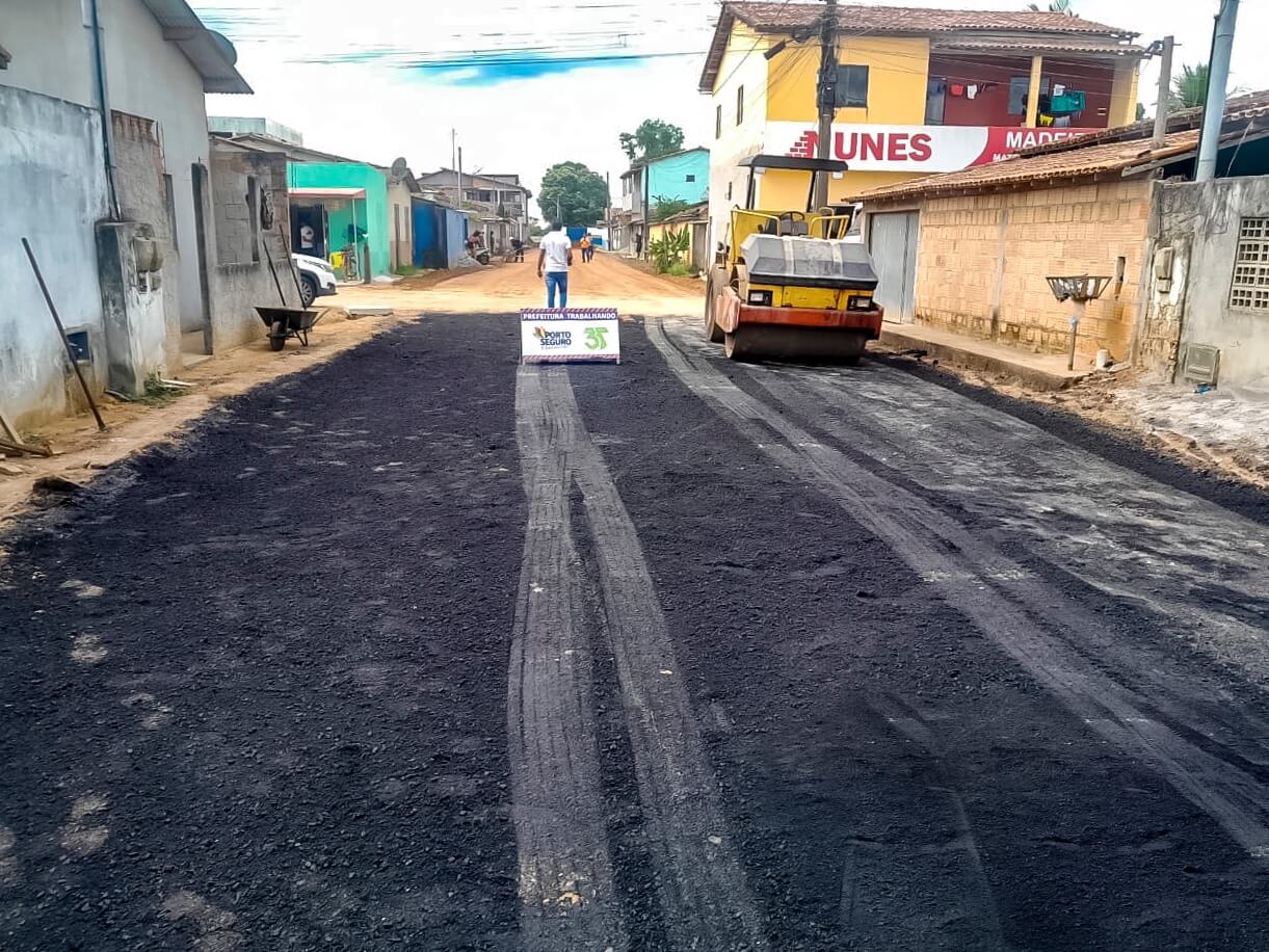 Asfalto chega ao distrito de Vera Cruz 3