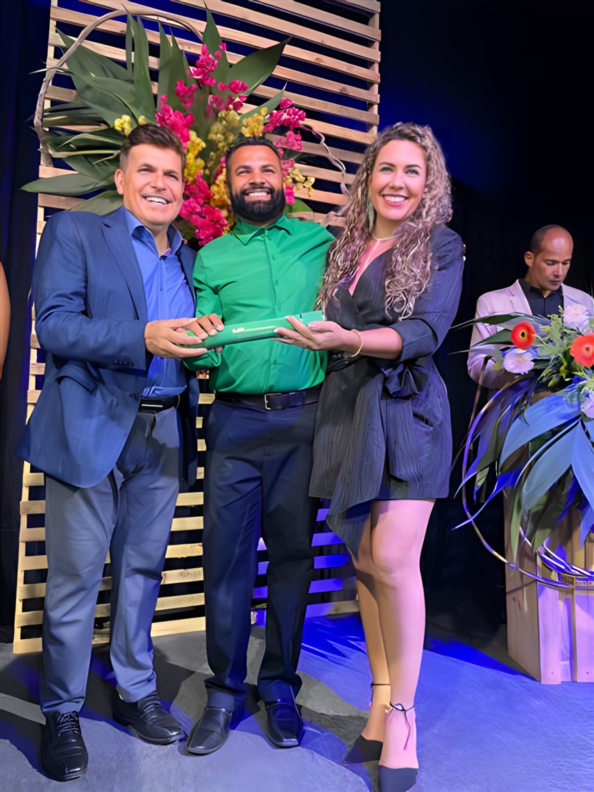 Prefeita Cordélia encaminha projeto de lei à Câmara para elevar salário dos agentes de saúde e endemias 3