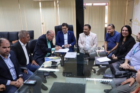 Acordo entre SDE e Bahiagás fortalecerá interiorização da distribuição de gás no Estado 4