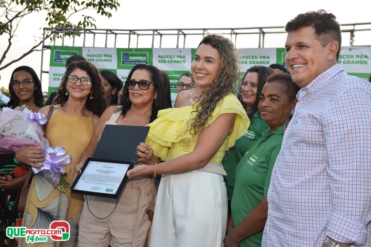 Prefeita Cordélia revoluciona saúde materno-infantil com entrega do Centro de Parto Normal em Eunápolis 97