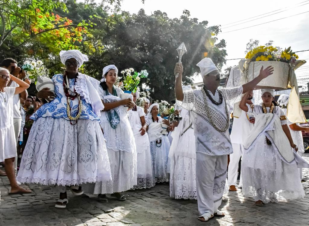 ARRAIAL D'AJUDA VIBRA COM A 23ª FESTA DE IEMANJÁ E SHOW DO OLODUM 13