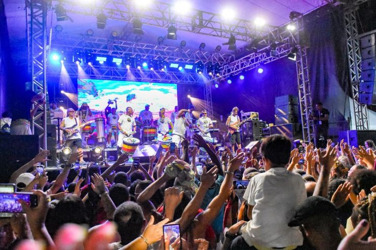 ARRAIAL D'AJUDA VIBRA COM A 23ª FESTA DE IEMANJÁ E SHOW DO OLODUM 30