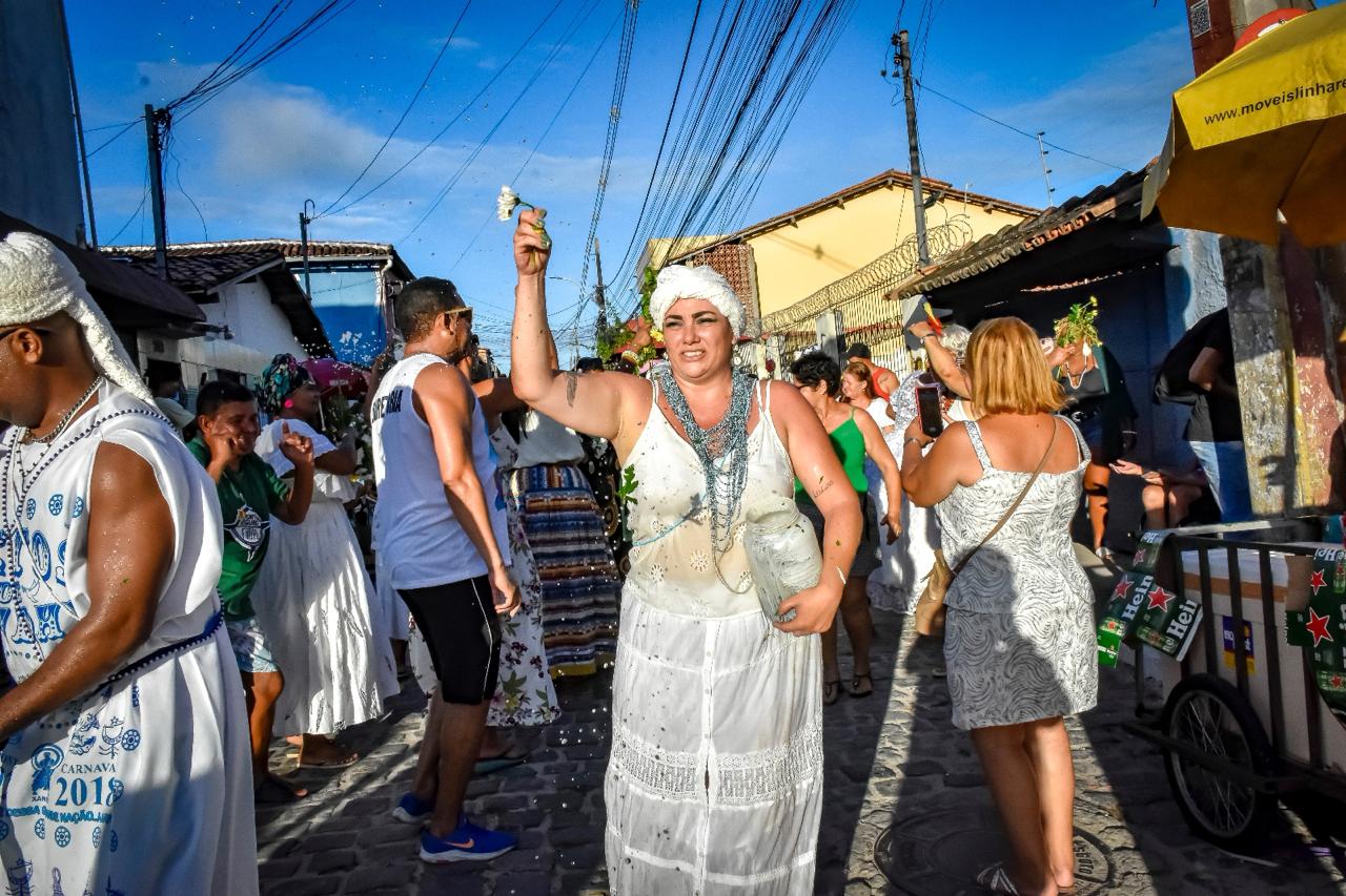 14ª LAVAGEM DA RUA DO CAJUEIRO: BOAS ENERGIAS AO CARNAVAL CULTURAL DE PORTO SEGURO 8