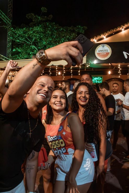 WhatsApp Image 2024-02-09 at 15.10.47 (1) CARNAVAL CULTURAL: TIA NENZINHA E BLOCO NOSSO POINT AGITAM A PASSARELA DA CULTURA 16