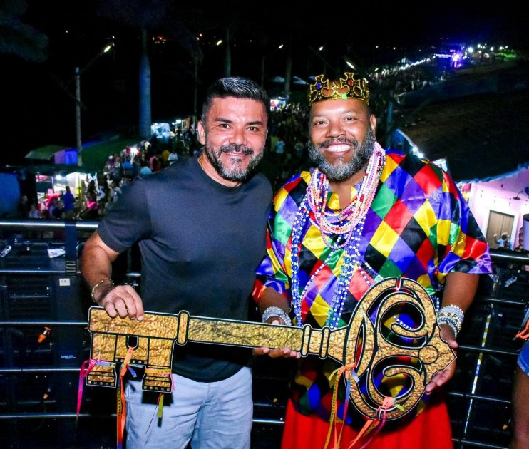 TUCA FERNANDES: EXPLOSÃO DE SUCESSOS NO CARNAVAL DE PORTO SEGURO 18