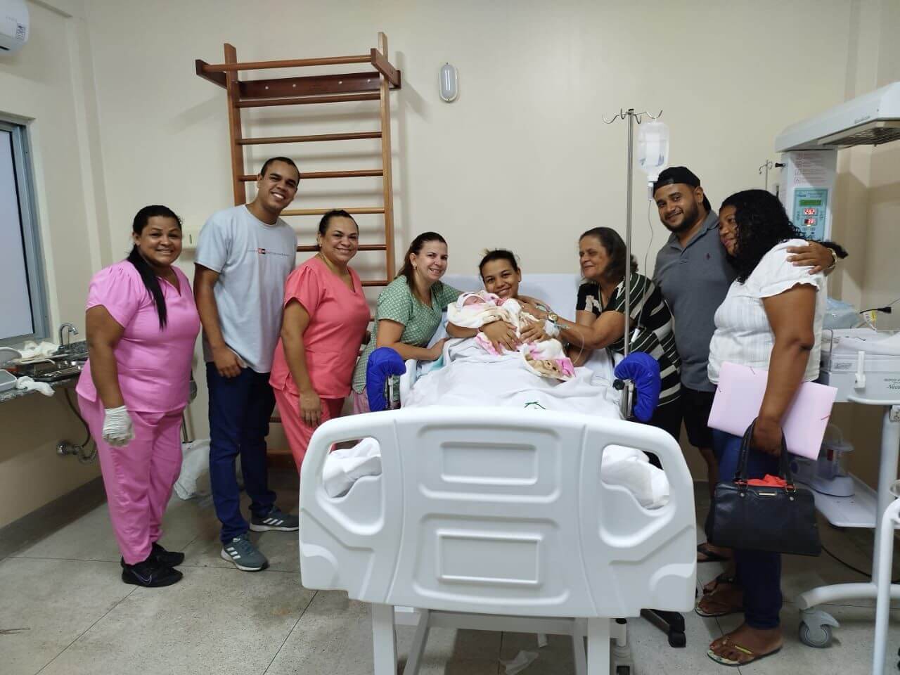Recém-inaugurado pela prefeita Cordélia Torres, Centro de Parto Normal – Lulu Parteira registra primeiro nascimento 6