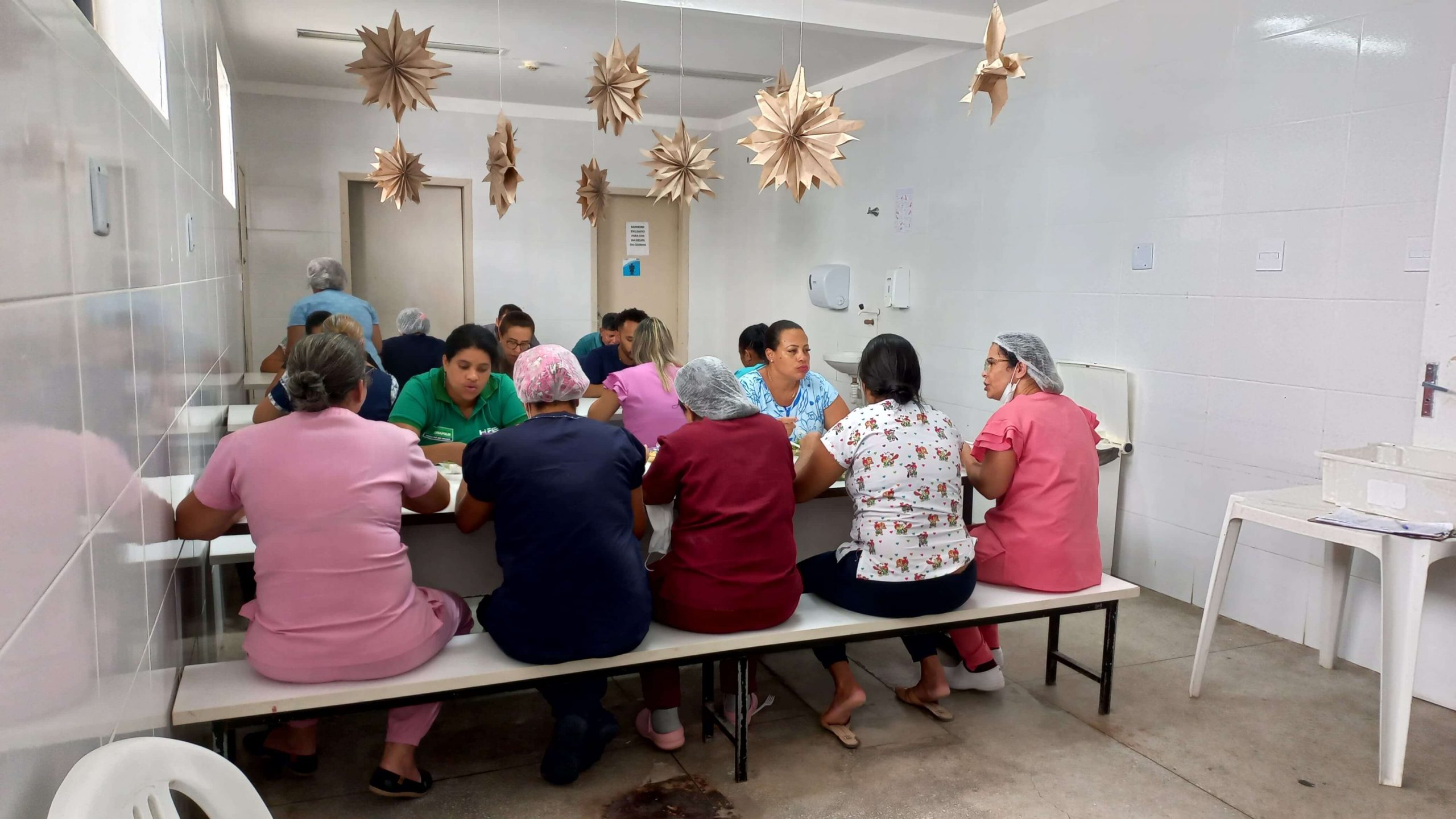 Comitiva de secretários acompanha funcionamento do Hospital Regional de Eunápolis 9
