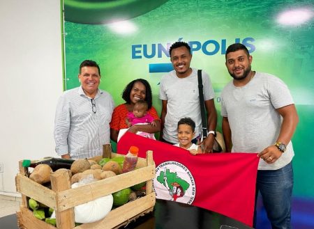 Secretário Paulo Dapé recebe lideranças de comunidades rurais para discutir benefícios para famílias do campo 8