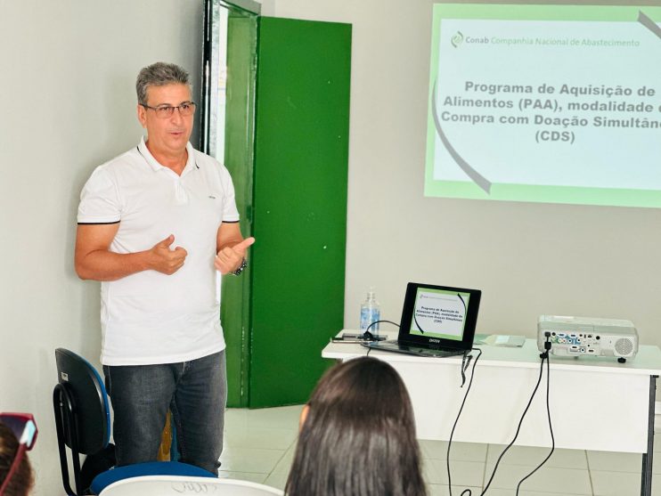 Superintendente regional da CONAB na Bahia visita Itagimirim 13