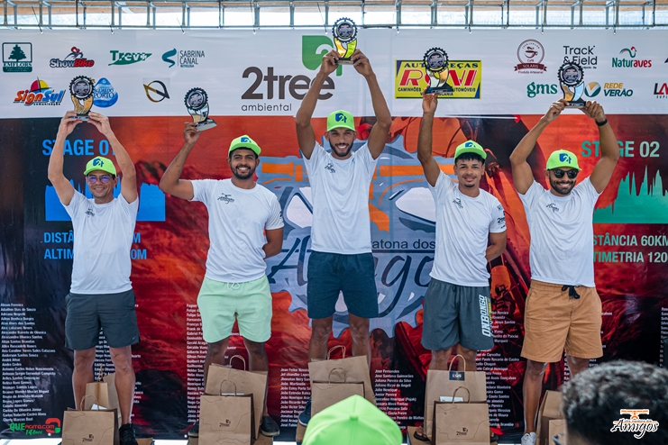 2º dia da 5ª Ultra Maratona dos Amigos com a participação de vários atletas e festa após a entrega de troféus 18